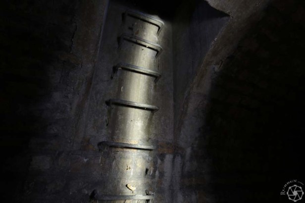 IMG_8902mod600900basbas